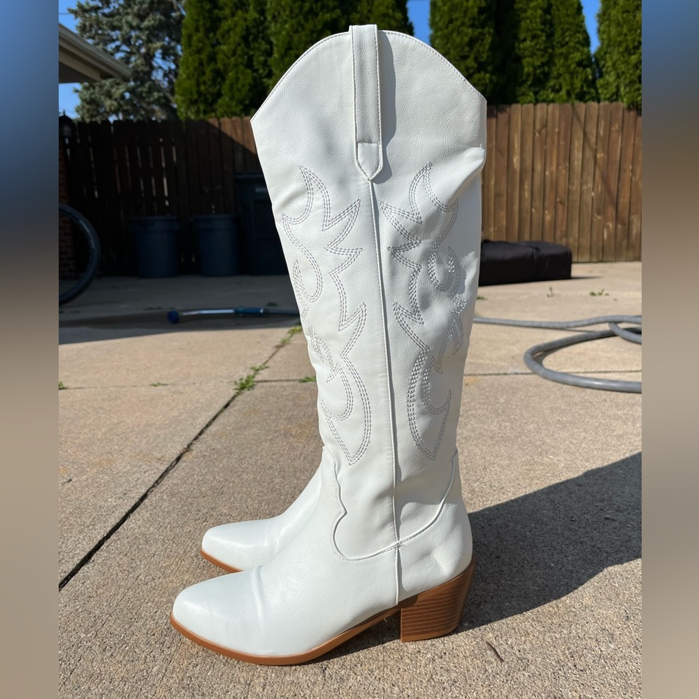 White Cowgirl Boots